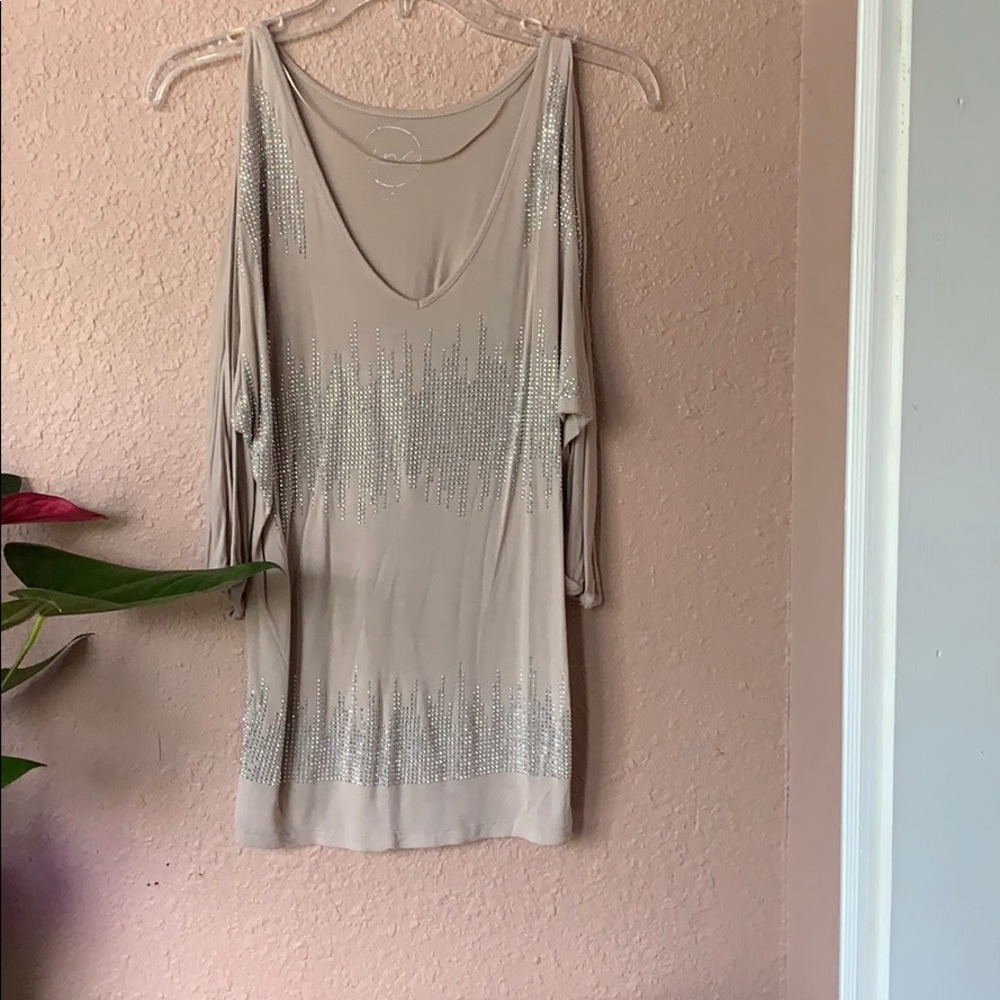 Light gray dress top